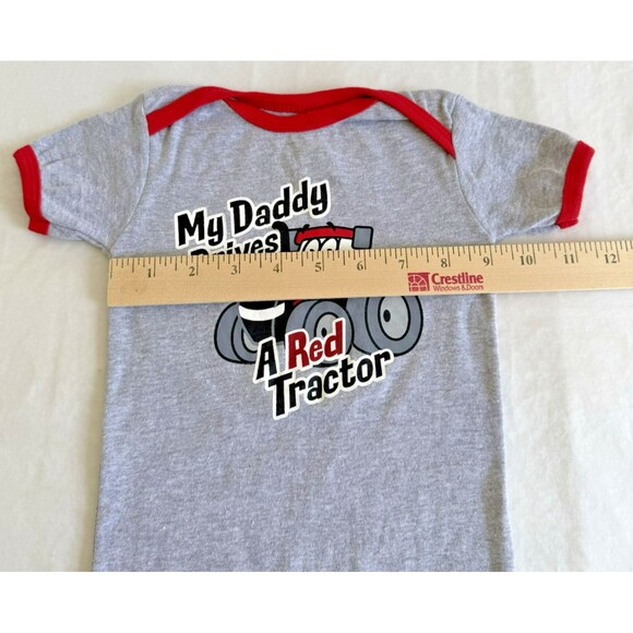 Baby Boy's IH Case Tractor Gray Short Sleeve One Piece Red Tractor Sz 12 Months - Picture 3 of 5
